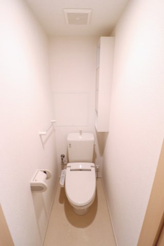 ブリーゼエムのトイレ写真
