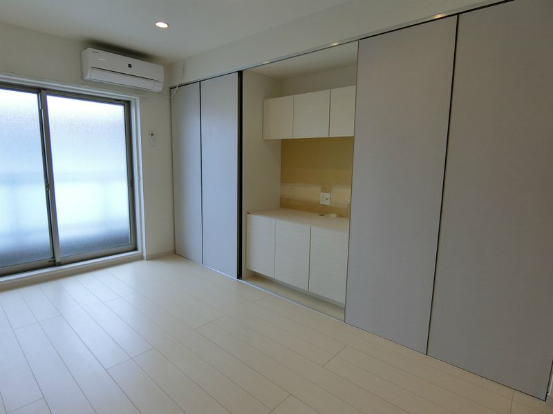 ＪＲ川越線 大宮駅 徒歩15分 3階建 築10年の居間写真