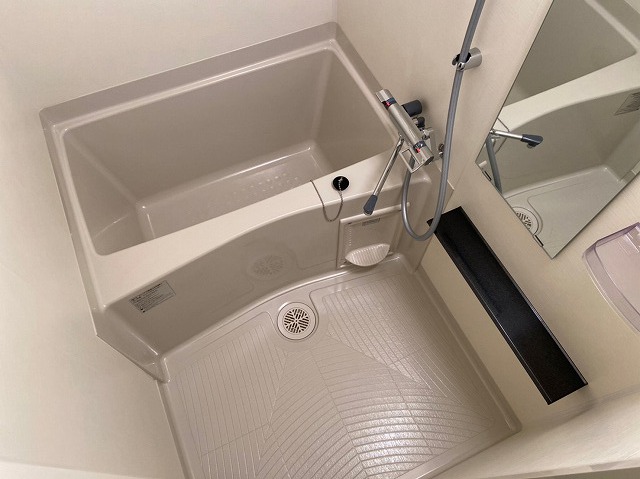 バス・シャワールーム　浴室