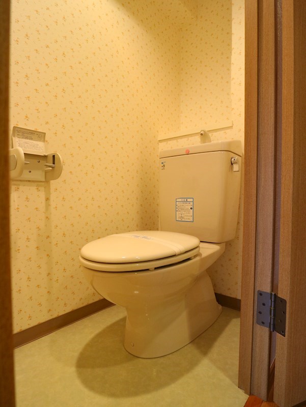 【宗像市栄町のアパートのトイレ】