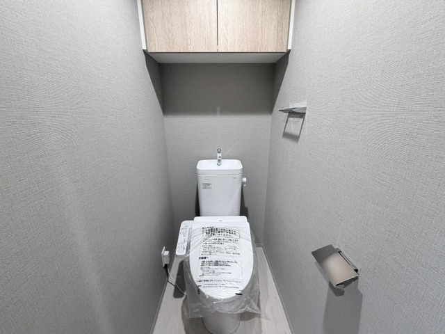 仙台市地下鉄南北線 長町駅 徒歩5分 15階建 築1年のトイレ写真