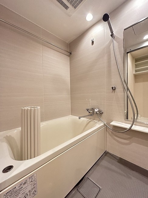 バス・シャワールーム　※写真は類似間取り別部屋。