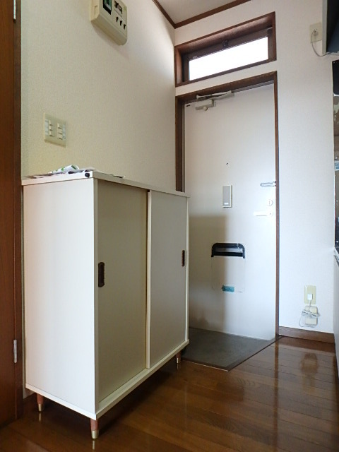 玄関　図面と現状に相違がある場合には現状を優先．．．