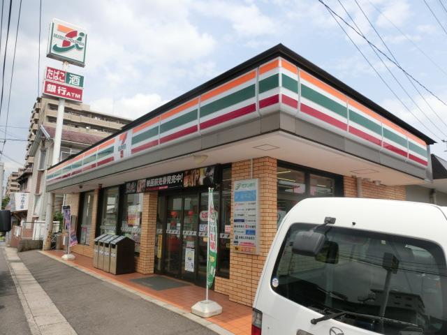 コンビニ　セブン‐イレブン／小倉錦ヶ丘店（コンビニ）まで119m