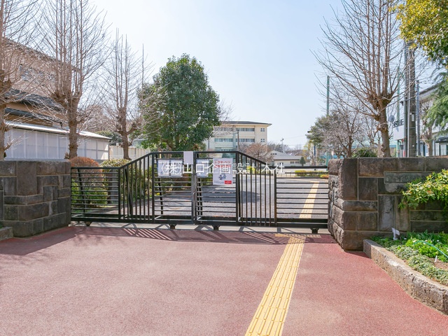 西武新宿線 航空公園駅 徒歩6分 3階建 築34年の周辺写真