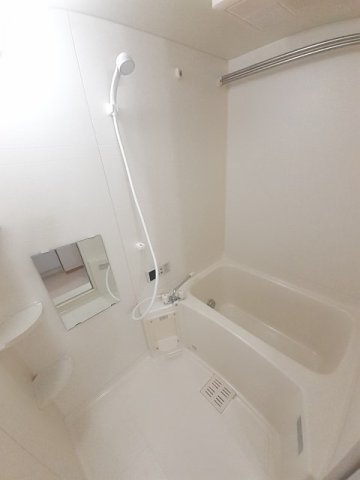 バス・シャワールーム　きれいなお風呂です