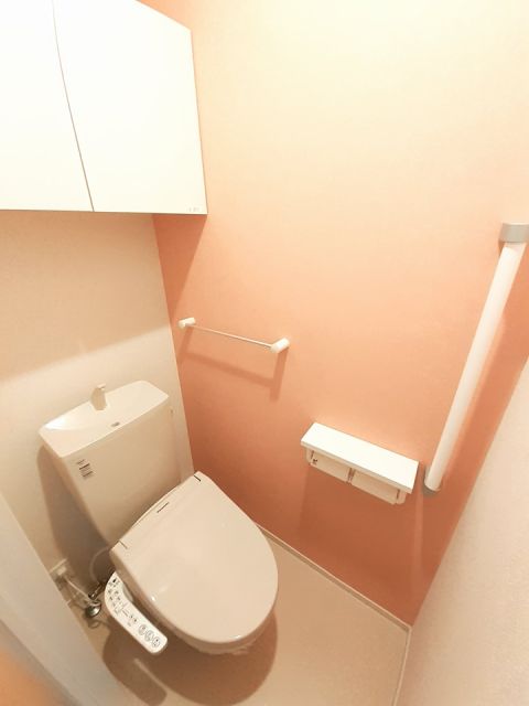 【石巻市あゆみ野のアパートのトイレ】