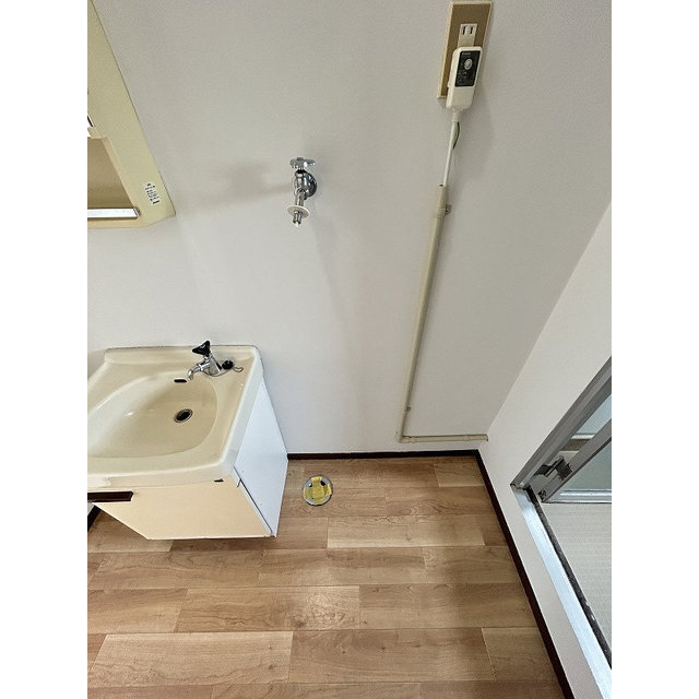 その他設備　洗濯機置き場