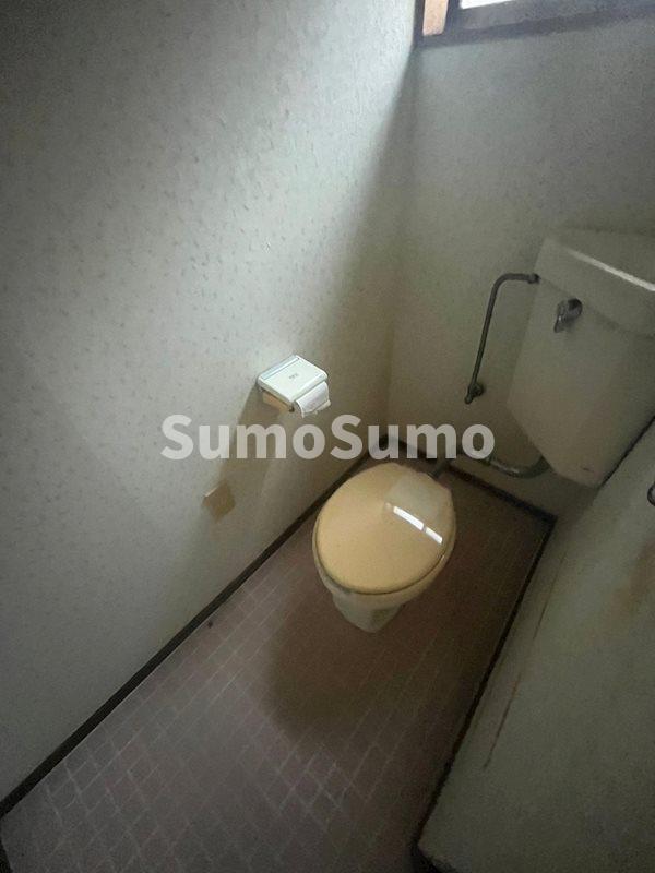 トイレ　清潔感のあるトイレです