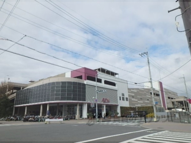 【久世郡久御山町島田のマンションのスーパー】