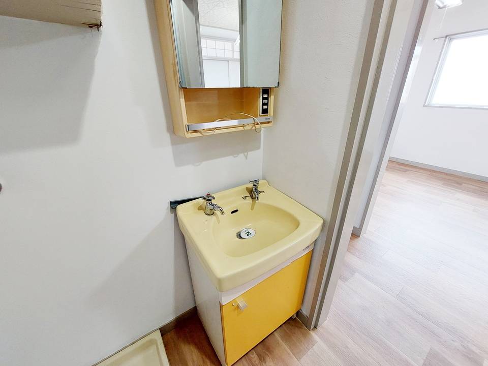 洗面設備　ドレッサー