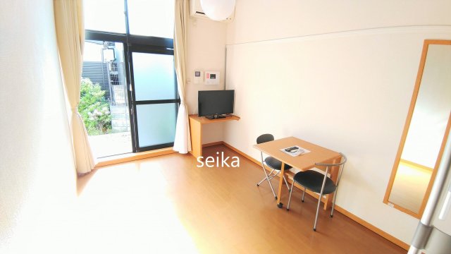 居室・リビング　同タイプ室内