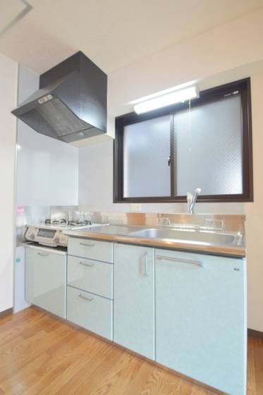 キッチン　ダイニング約６．１帖・２口コンロの広々キッチン♪