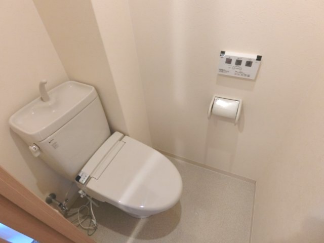 トイレ　詳細は、RISUMO江坂本店→06-6155-7137まで♪