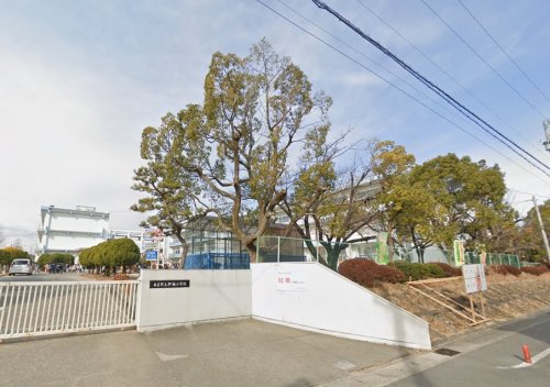 小学校　あま市立伊福小学校（小学校）まで909m