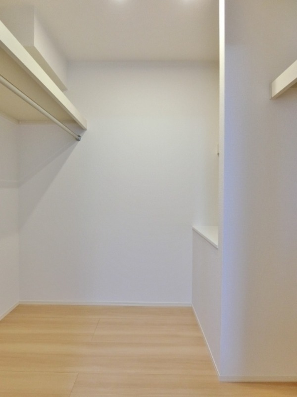 収納　図面と現状に相違がある場合には現状を優先