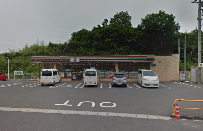 コンビニ　セブンイレブン東広島八本松米満店（コンビニ）まで418m
