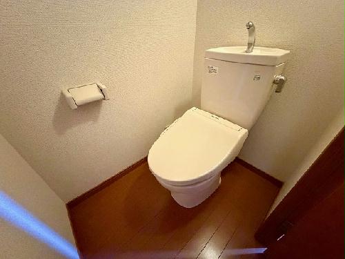 トイレ　設備・仕様は号室により異なる為、現状を優先いたします