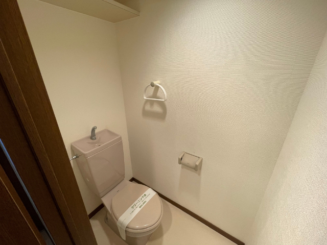 トイレ　清潔感のあるトイレです。