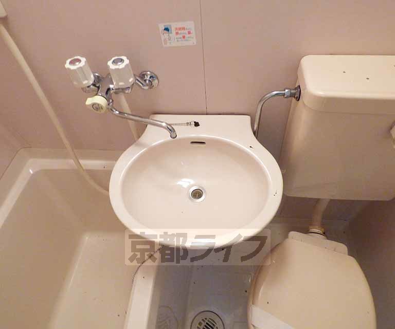 洗面設備　洗面所です。