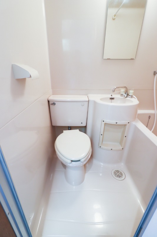 トイレ　図面と現状に相違がある場合には現状を優先