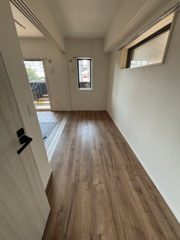 その他部屋・スペース　使い勝手のいい寝室です