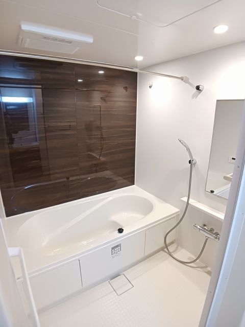 バス・シャワールーム