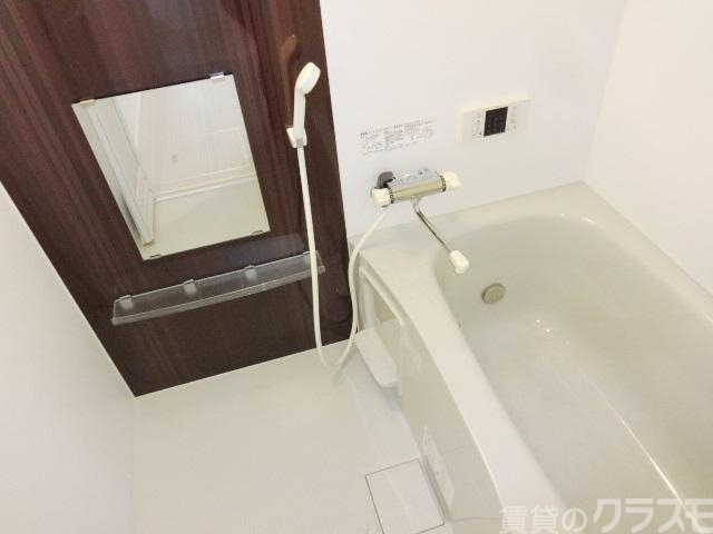 バス・シャワールーム　癒され空間ですね。