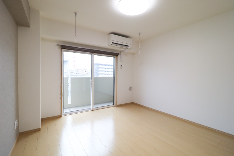 居室・リビング　図面と現状に相違がある場合には現状を優先