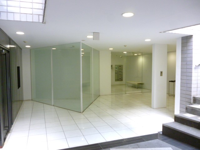 エントランス　エントランス