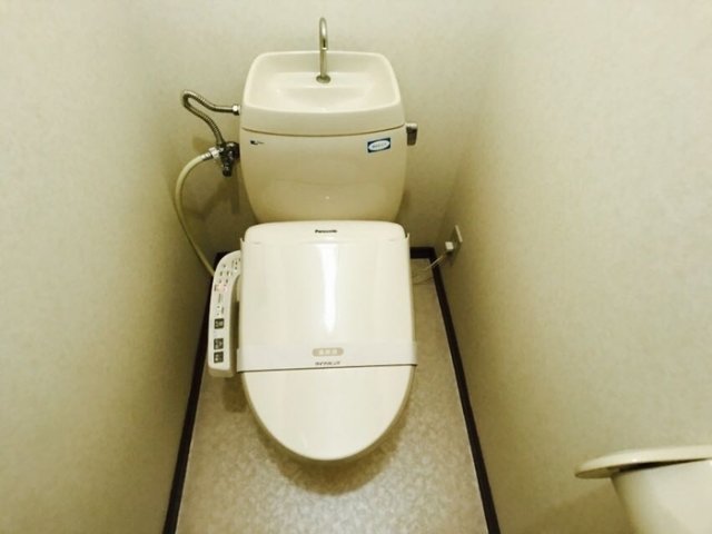 トイレ　３ＤＫ→2ＬＤＫへ変更工事中