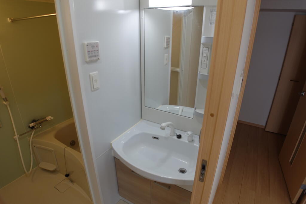 洗面設備　他号室モデル