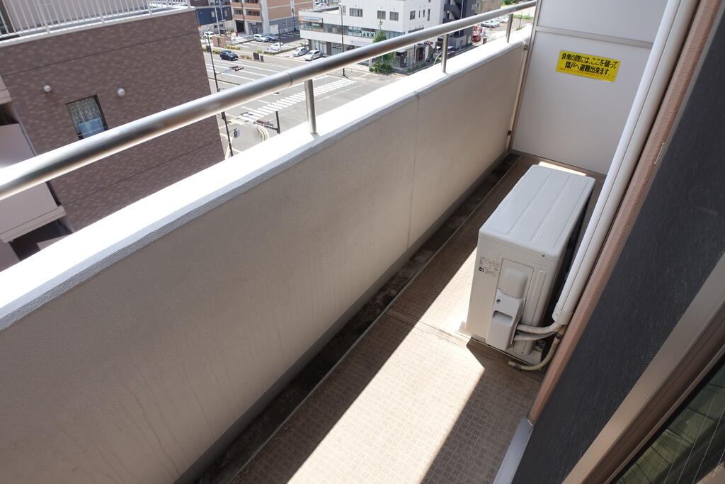 バルコニー　他号室モデル