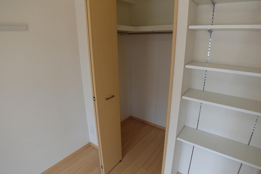 収納　他号室モデル