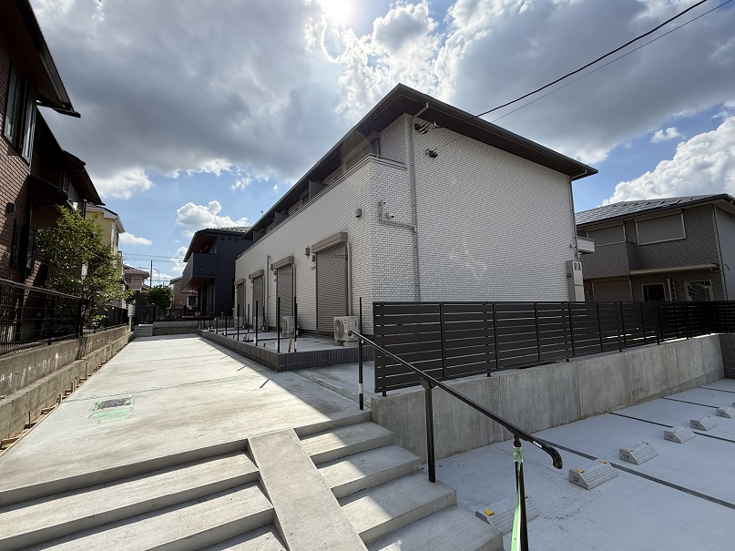 ブルーライン 中川駅 徒歩8分 築2年