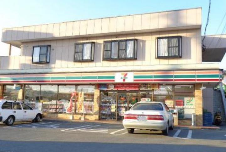 コンビニ　セブンイレブン 下白水店（コンビニ）まで408m