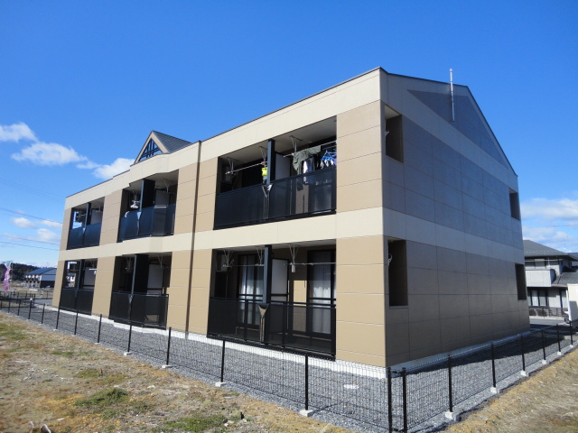 建物外観　外観写真（昼）
