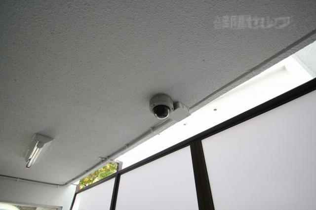 セキュリティ　防犯カメラ。