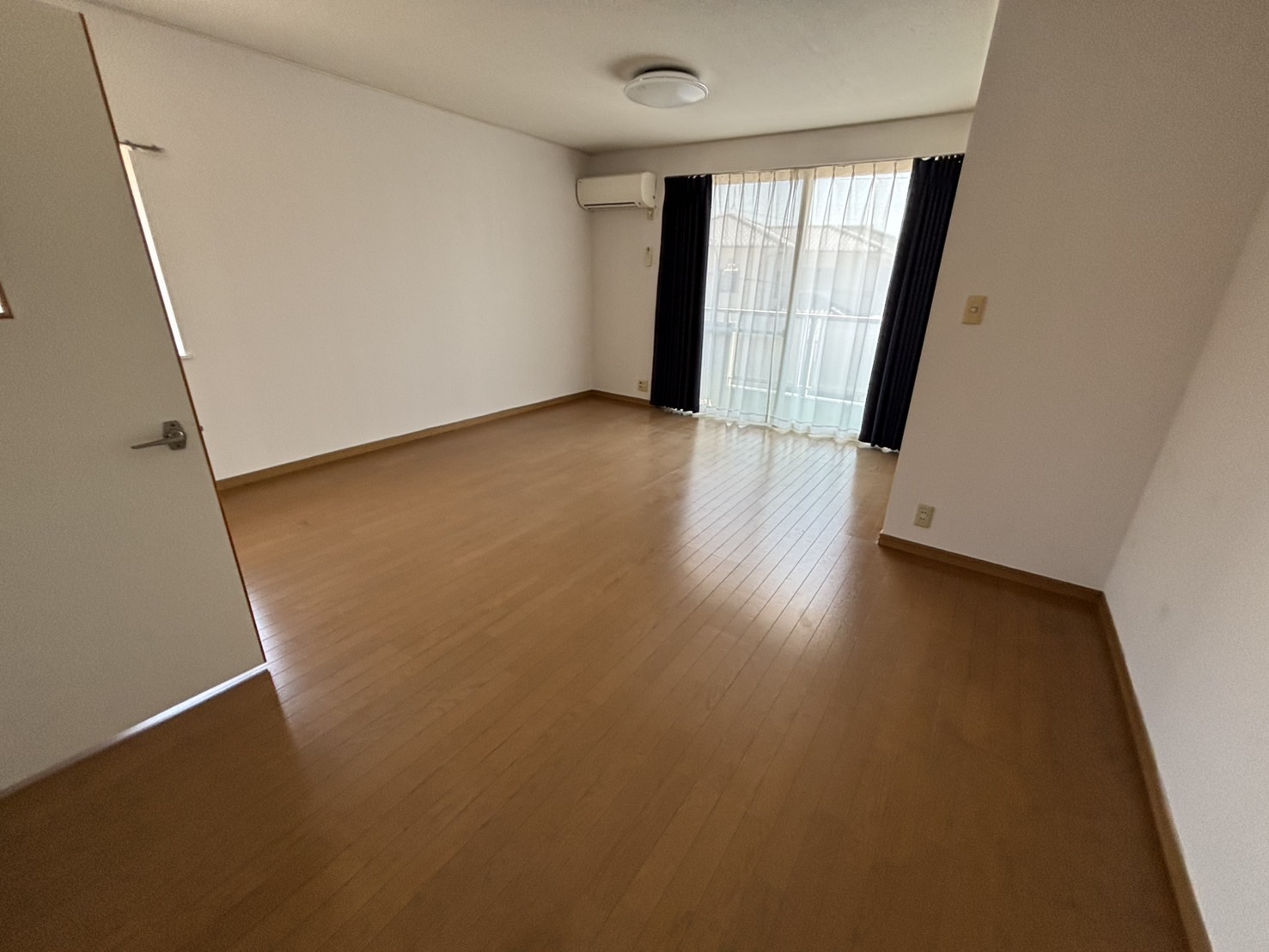 居室・リビング　南向き♪