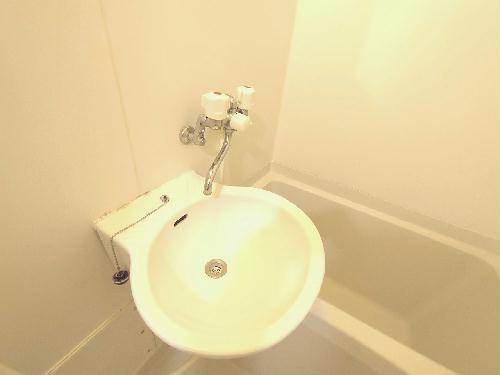 洗面設備　設備・使用は号室により異なる為、現況を優先致します。