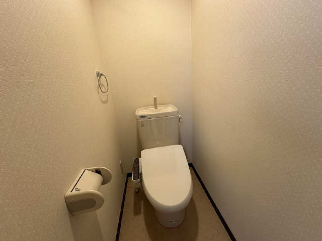 トイレ　家具家電付きご希望の場合は家賃が変更となります。