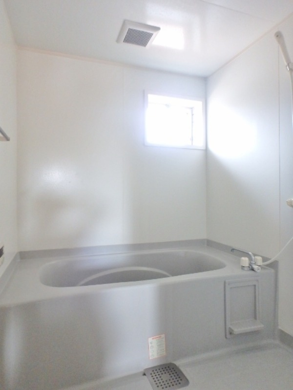 バス・シャワールーム　図面と現状に相違がある場合には現状を優先