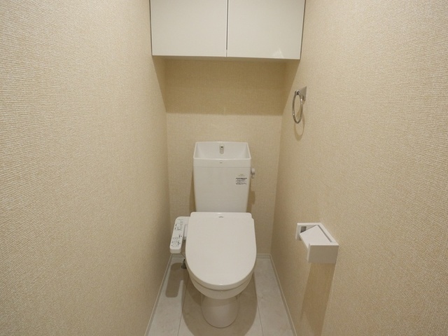 トイレ　反転タイプの写真です