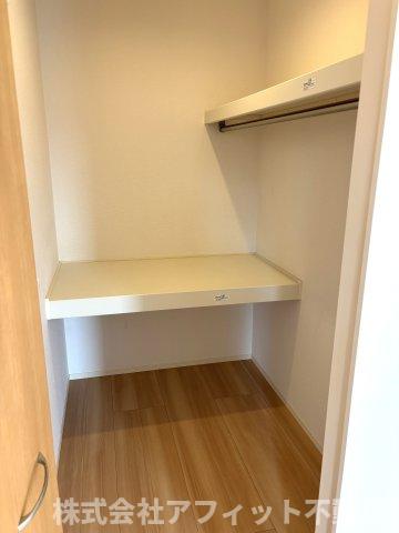 収納　ウォークインクローゼット