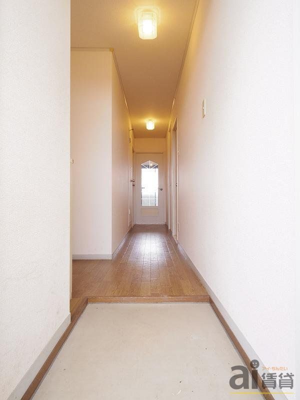 玄関　※写真同仕様※