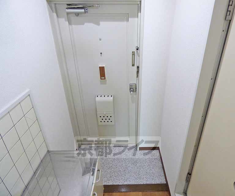 玄関　玄関です。