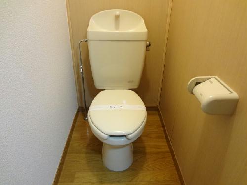 トイレ　風呂トイレ別！