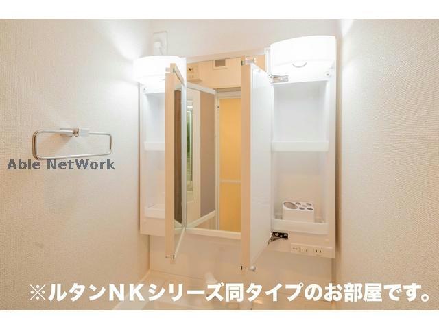 洗面設備　同型モデル