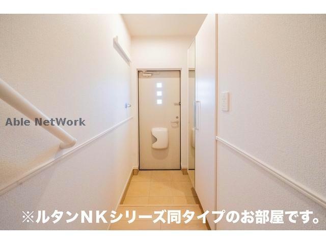 玄関　同型モデル