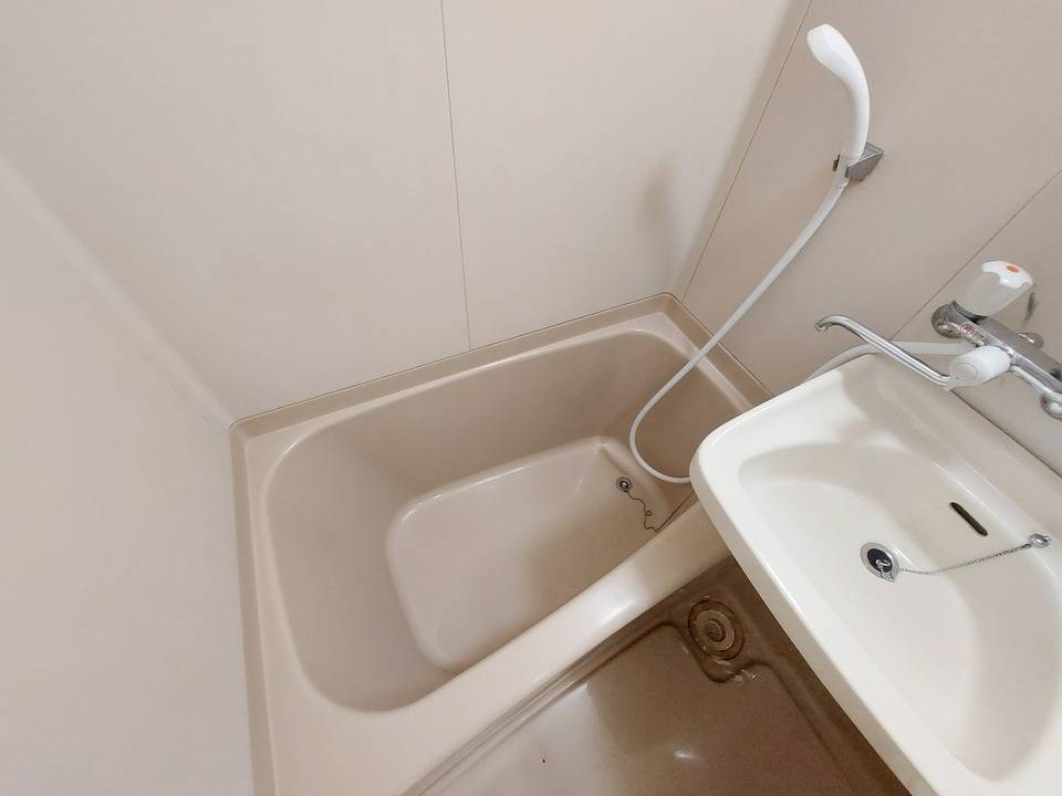 バス・シャワールーム　浴室